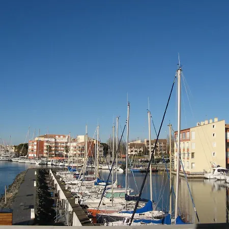 T2 50m2 Belle Vue Calme Centre Port Parking Агд